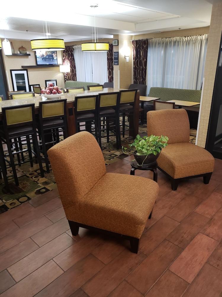 Spark By Hilton Tampa Brandon Heartland Екстериор снимка