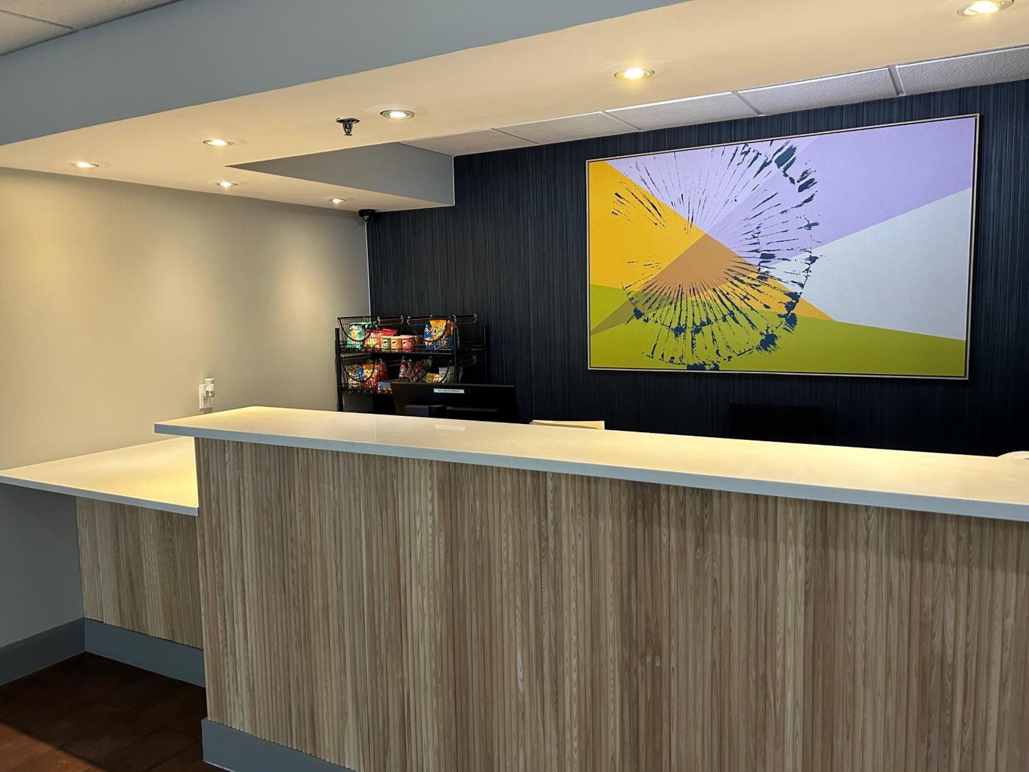Spark By Hilton Tampa Brandon Heartland Екстериор снимка