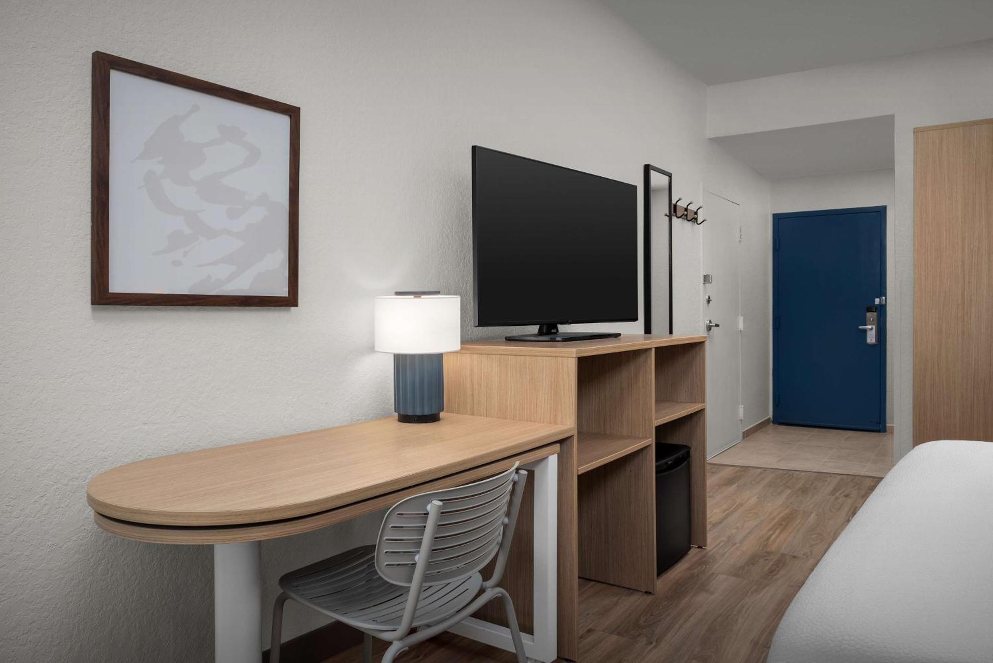 Spark By Hilton Tampa Brandon Heartland Екстериор снимка