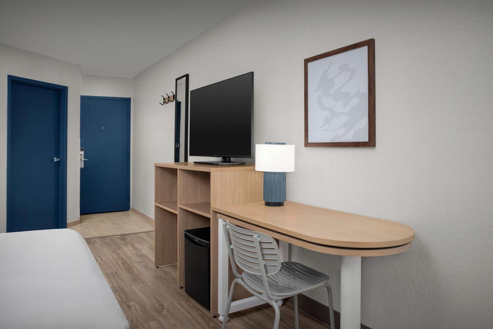 Spark By Hilton Tampa Brandon Heartland Екстериор снимка