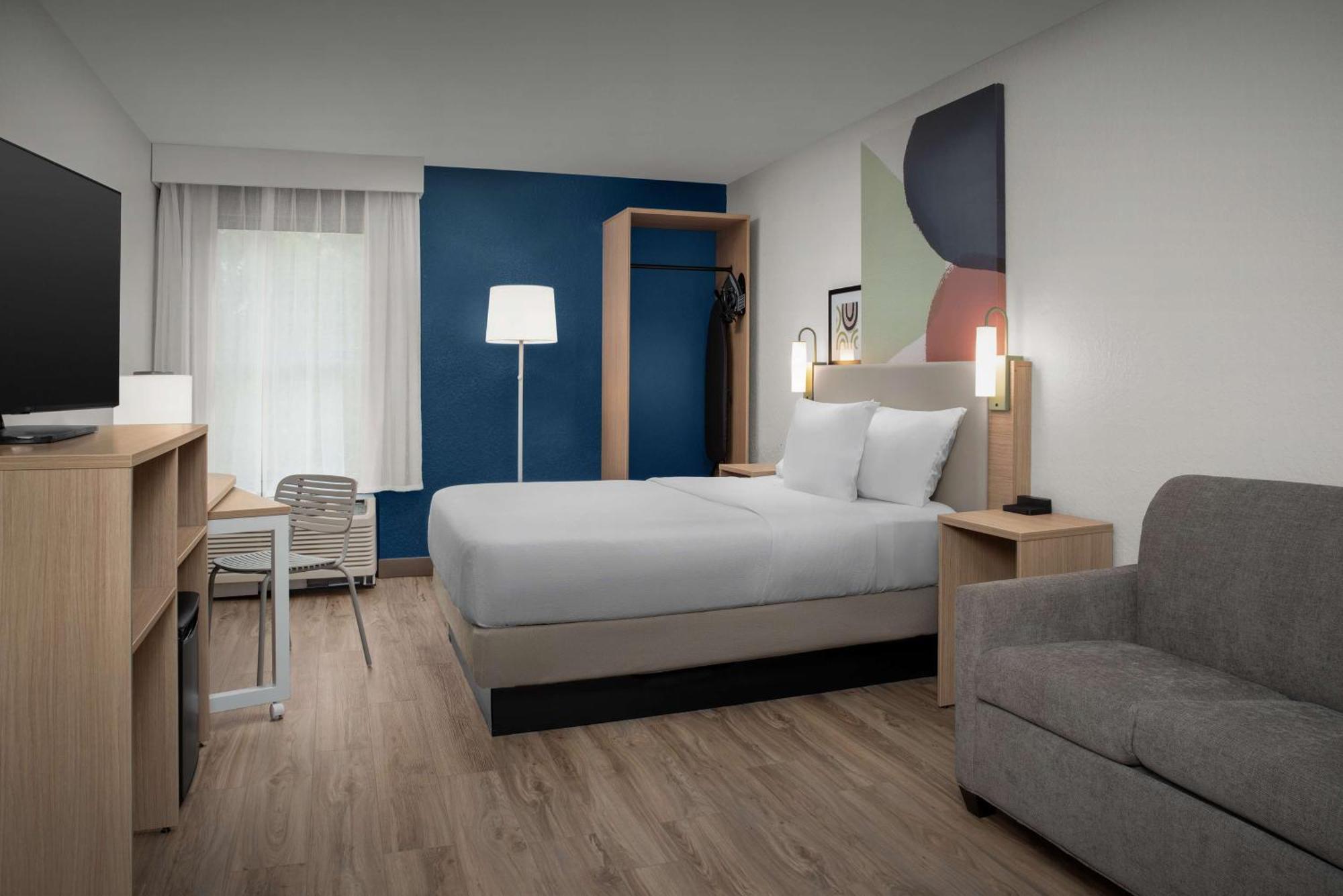 Spark By Hilton Tampa Brandon Heartland Екстериор снимка