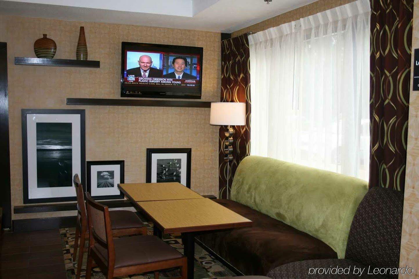 Spark By Hilton Tampa Brandon Heartland Екстериор снимка